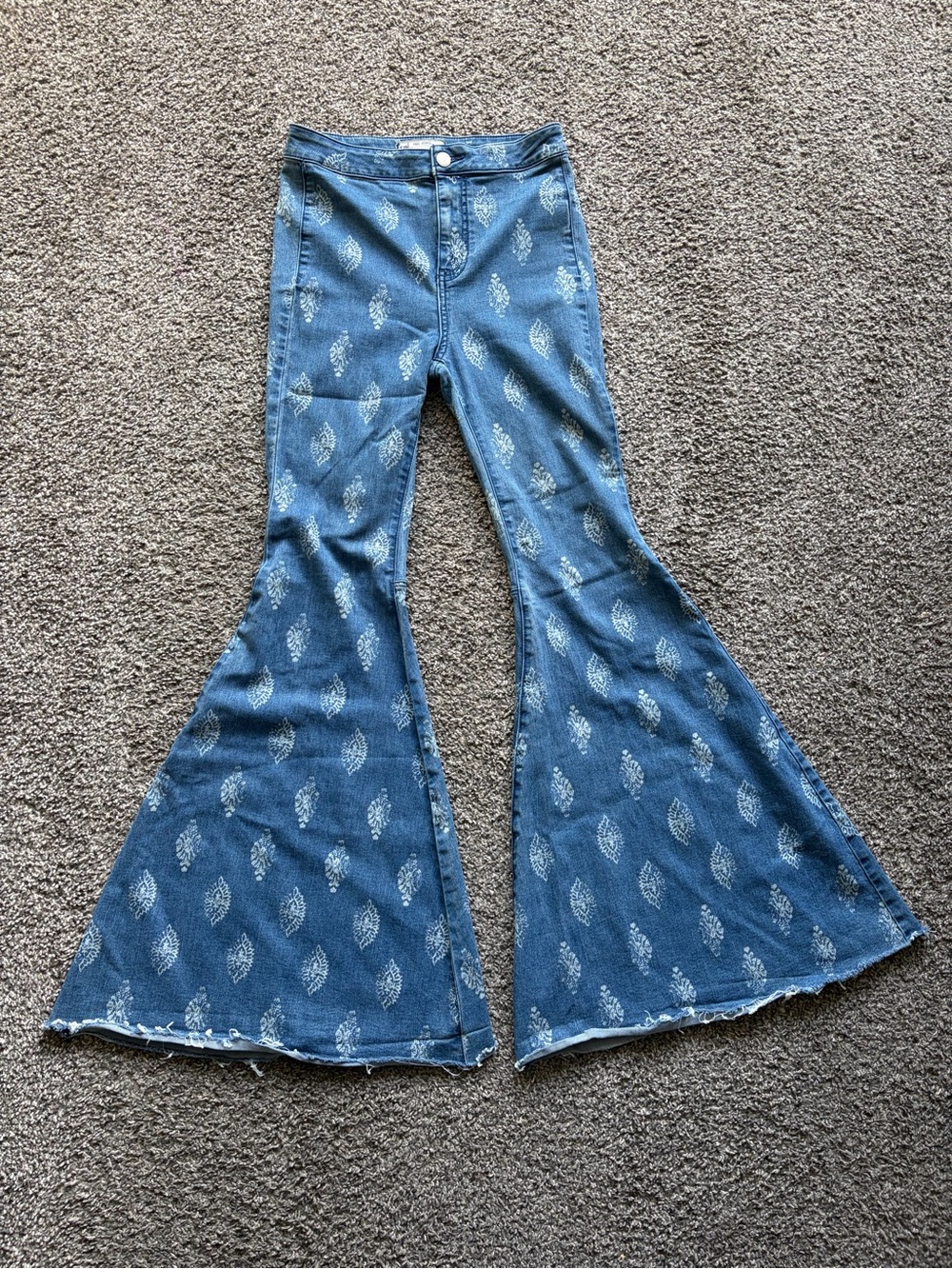Free People Blue Leaf-Pattern Bell Bottom Flare High Rise Jeans